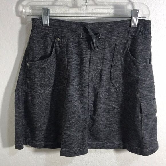 Kuhl gray space dye skirt w/ shorts attached - Picture 2 of 10